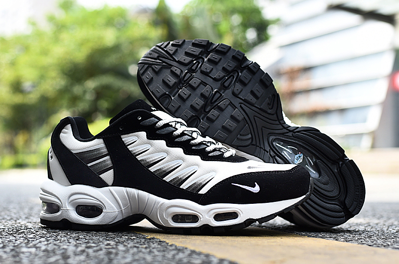 Nike Air Max TN-5 Air World White Black Shoes